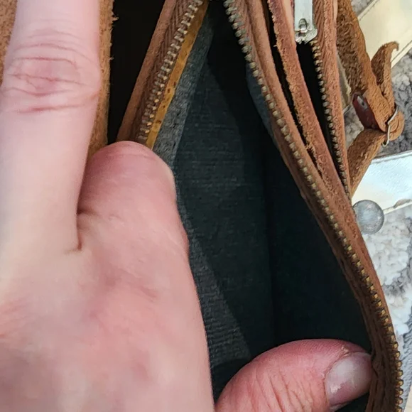 Sold - Picture 7 of 9